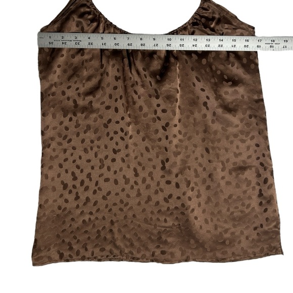 TUCKER 100% Silk Camisole Top Brown sz S Spaghetti Straps Subtle Oval Dot Print - Picture 5 of 8